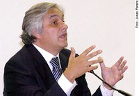 Delcídio apresenta nesta terça-feira relatório preliminar do Orçamento