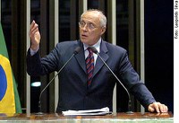 Suplicy expressa pesar pelo assassinato da jovem Eloá em Santo André