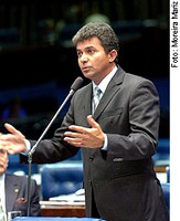 Expedito Júnior anuncia que Câmara poderá votar ainda este ano transposição dos servidores do ex-território de Rondônia para a União