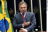 Alvaro Dias cobra do governo pagamento de benefícios dos aposentados da Varig