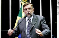 Flávio Arns questiona punição imposta ao Coritiba por violência em partida contra o Fluminense