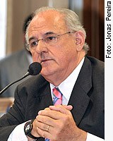 Nelson Jobim: Posição da Defesa sobre compra de caças sai em 20 dias