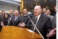 Sarney participa de homenagens a Tancredo Neves em São João Del-Rei