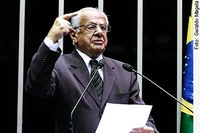 Simon elogia iniciativa do 'Jornal do Brasil' de estimular protestos dos cidadãos