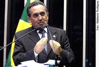 Geovani Borges quer fim de exame de qualificação da OAB