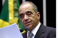 Roberto Cavalcanti informa sobre distribuição de sementes a agricultores