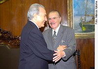 Sarney diz que conversa com Lula tratará de PMDB e sucessão eleitoral