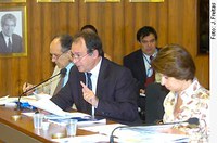 Educação aprova emendas a projeto que altera o Fies