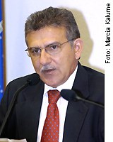 Senadores vão a Serra Pelada discutir problemas sociais