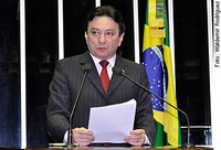 Papaléo comemora aprovação de projeto que cria Região Integrada de Desenvolvimento de Macapá e Santana