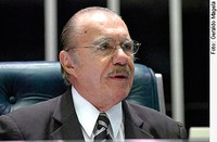 Sarney lembra dedicação de Edson Queiroz, fundador da TV Verdes Mares, pelo Ceará