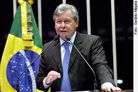 Arthur Virgílio acusa governo de promover o 'Estado omisso'