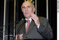 Flexa Ribeiro quer que Congresso rejeite revisão do Tratado de Itaipu