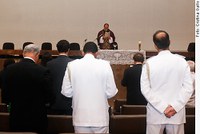 Senadores participam da missa de 7º dia da morte de Tuma