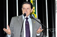 Mozarildo denuncia compra de votos na eleição ao governo de Roraima