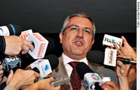 Alexandre Padilha: governo quer orçamento votado ainda em 2010