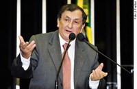 Mão Santa pede aprovação da PEC dos policiais