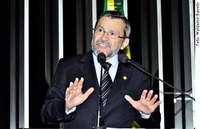 Valter Pereira diz que representantes do povo devem ser alfabetizados