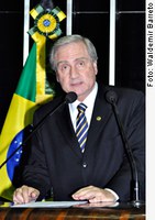 Alfredo Cotait defende implantação de cadastro positivo para redução de juros para consumidores