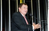 Mão Santa faz relato sobre reunião de federação dos parlamentos americanos