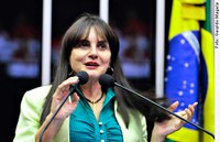 Serys destaca passagem do Dia Internacional de Combate à Violência contra a Mulher