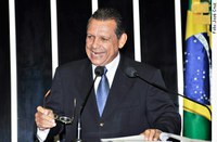 Quintanilha saúda acordo para construção de porto fluvial no Tocantins