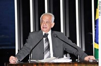 Simon pede ação conjunta para acabar com a violência no Rio