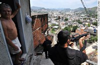 Senadores saúdam operação no Complexo do Alemão, mas pedem continuidade da ação do Estado e controle das fronteiras