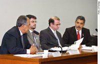 Obras com irregularidades terão preços repactuados e rescisão de contratos