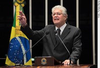 Requião critica tarifas dos pedágios no Paraná