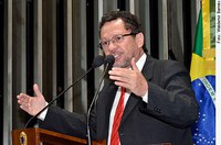 João Pedro elogia programa Brasil Sem Miséria