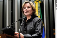 Gleisi se despede do Senado: 'Mudo de instância, não de caminho'