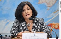 Embaixadora indicada para o Zimbábue promete prioridade à agricultura