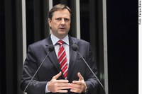 Gurgacz destaca aumento na concessão de crédito rural e pede mais assistência técnica e planejamento