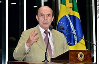 Dornelles defende mudanças do Senado em projeto que agiliza atuação do Cade