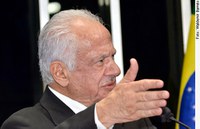 Simon vê Brasil em situação delicada com debate sobre sigilo de documentos