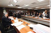 Aprovada isenção fiscal para equipamentos hospitalares importados