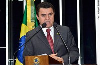 Santiago quer disciplinar divulgação de pesquisas nas eleições