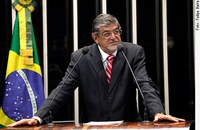 Mário Couto critica MP que flexibiliza a Lei das Licitações