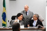 Aprovada em comissão regra para garantir fidelidade a partidos