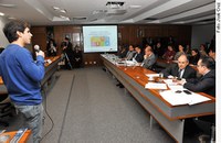 CCT recebe estudantes que representarão o Brasil na Imagine Cup