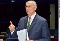 Suplicy lamenta mudança no trajeto da corrida de São Silvestre