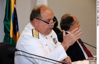 Marinha precisa de R$ 223 bilhões até 2030, diz almirante