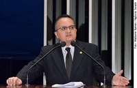 Pedro Taques: decisão do STF contra Ficha Limpa violaria Constituição