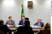 Comissões aprovam novo Código Florestal, mas destaques ficam para esta quarta