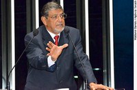 Mário Couto pede demissão do ministro do Trabalho