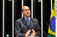 Aníbal Diniz quer ampliar cobertura do DPVAT