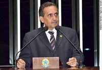 Geovani Borges comemora lançamento de programas federais para a saúde