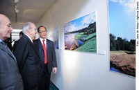 Sarney participa de abertura de exposição promovida pela embaixada da China