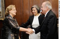 Sarney recebe indicada a vaga no Supremo Tribunal Federal